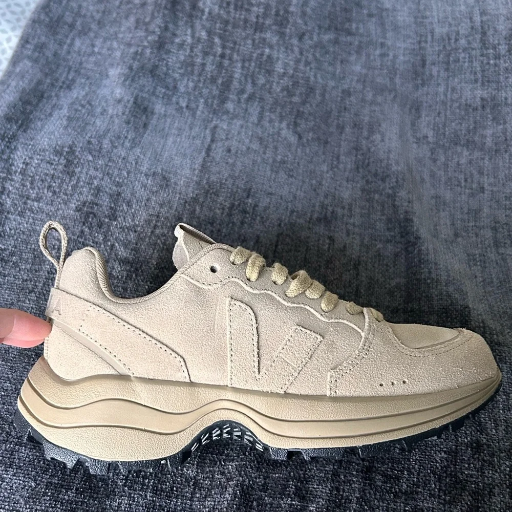 Veja Venturi Suede Sahara Sneakers NEW Sz 7 - Picture 11 of 11